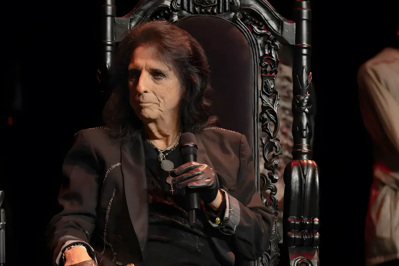 Alice has no plans to retire