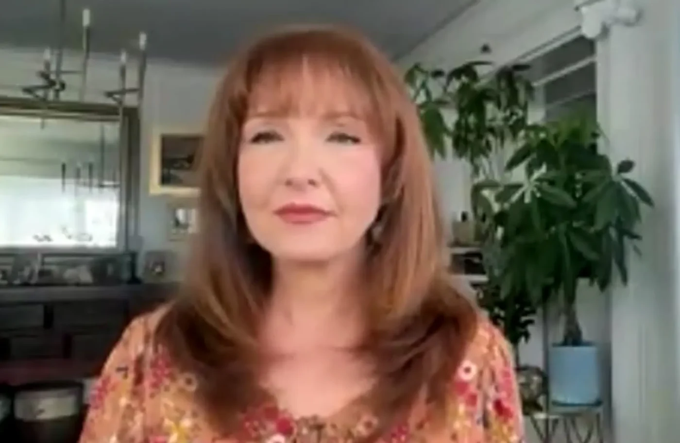 Amy Yasbeck.