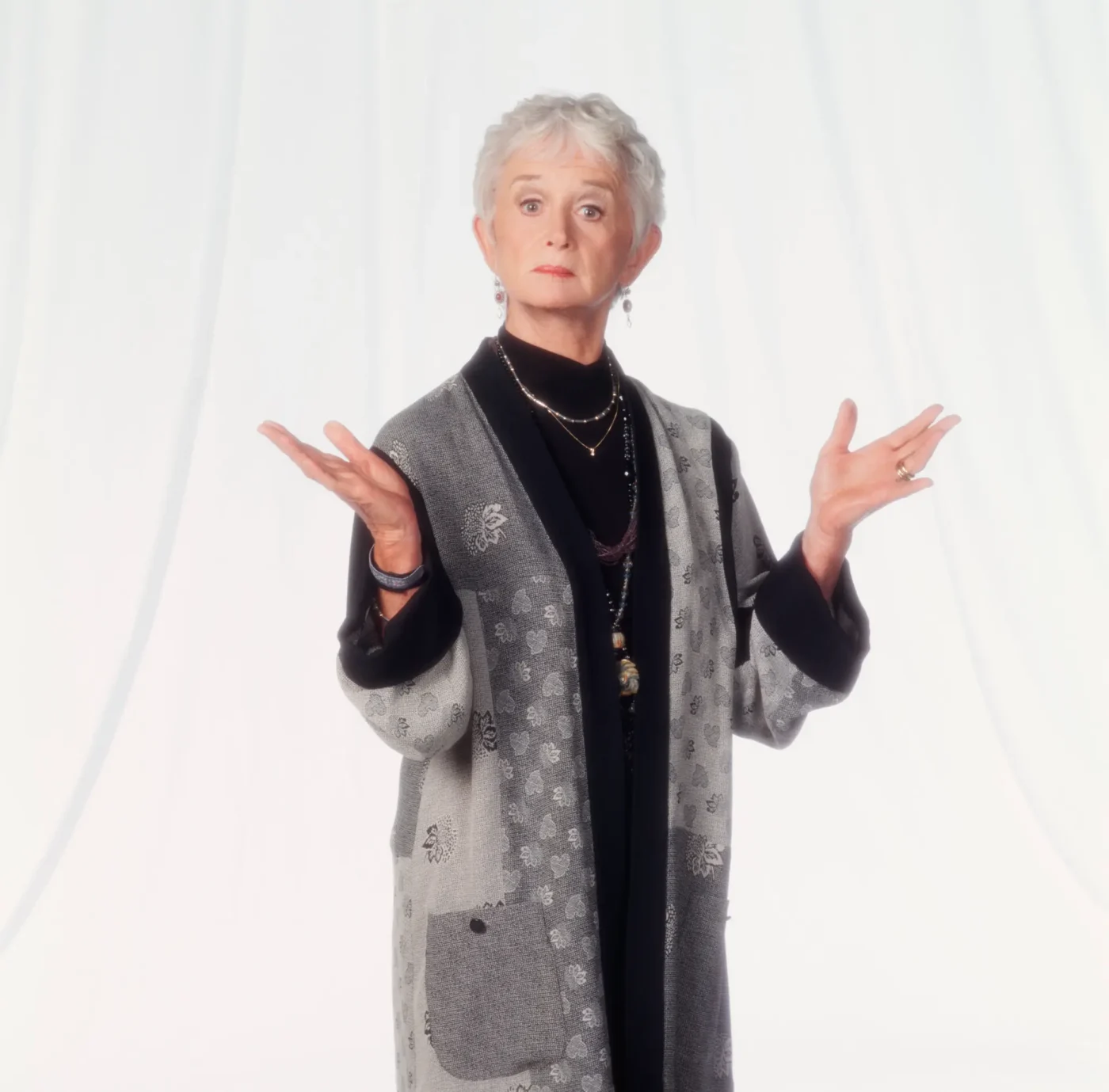 Barbara Barrie as Helen