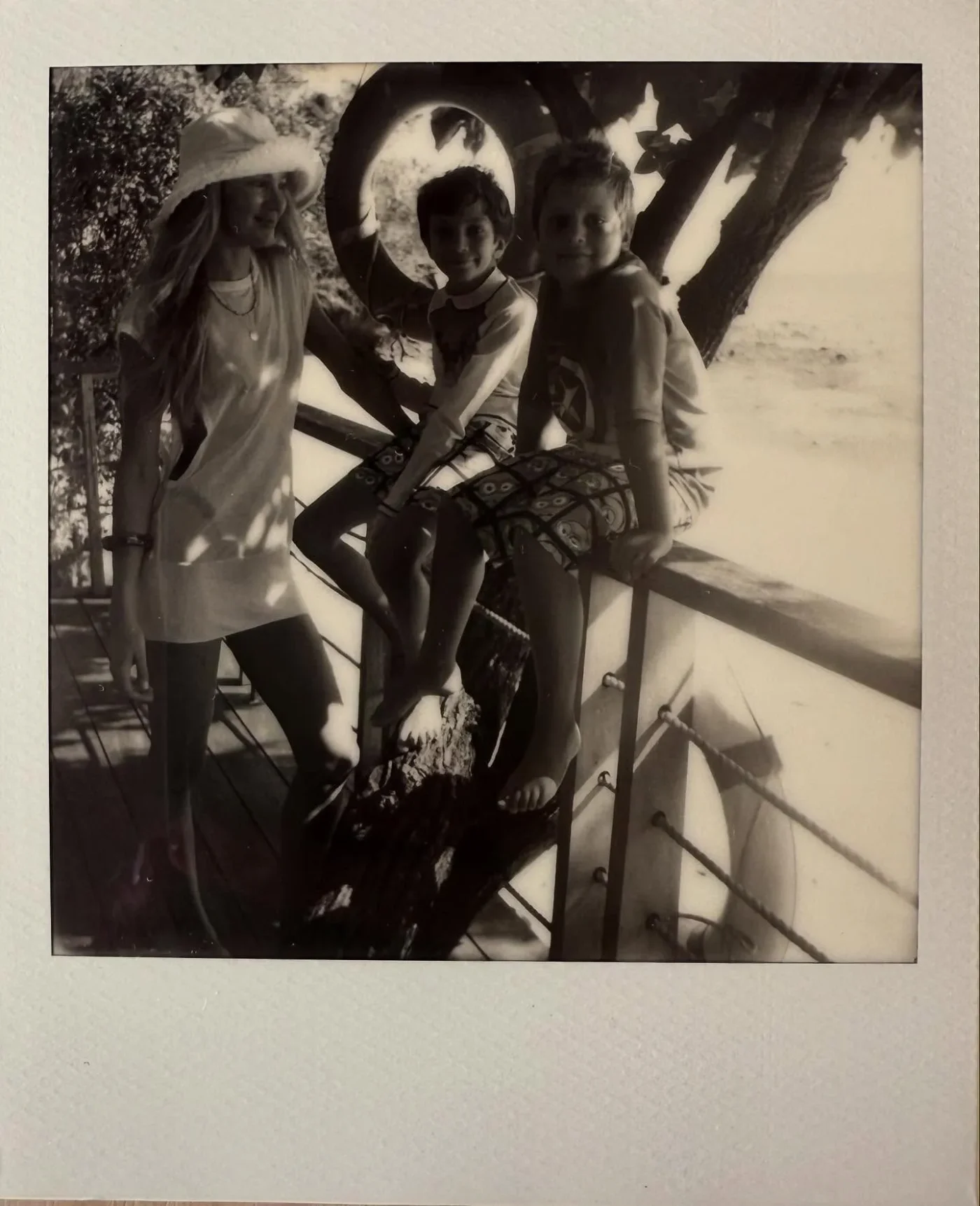 Candice Swanepoel and her sons, Anacan and Ariel