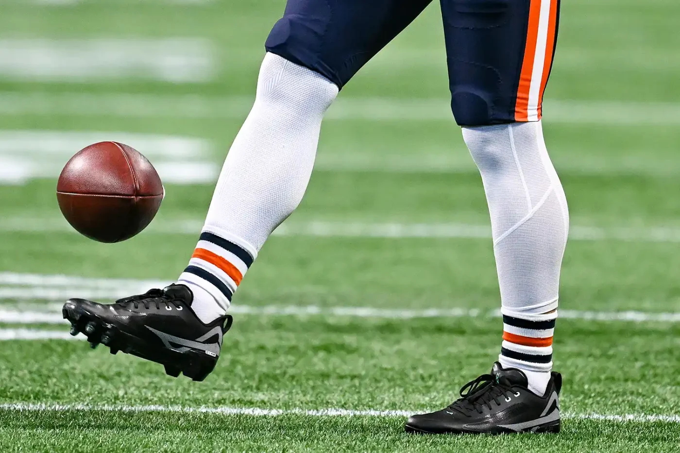 Chicago quarterback Caleb Williams (18) warms up prior to the start of the NFL game between the Chicago Bears and the Atlanta Falcons on October 18th, 2026 at Mercedes-Benz Stadium in Atlanta, GA.