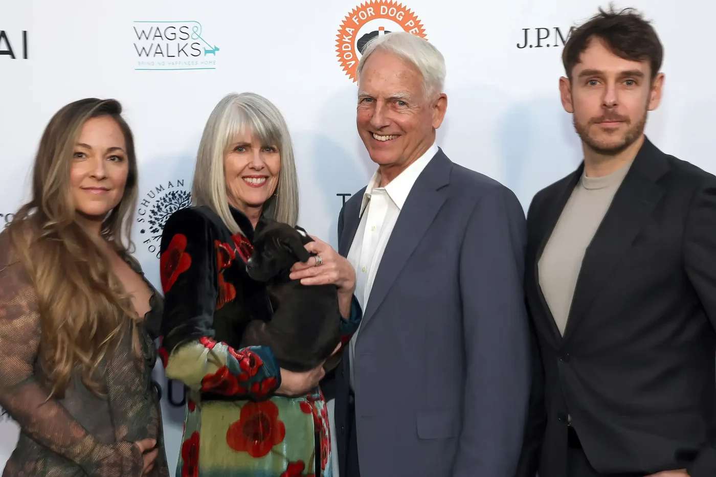Courtney Prather, Pam Dawber, Mark Harmon, Sean Harmon at the Wags & Walks Gala 2024 at Taglyan Complex on October 19, 2024 in Los Angeles, California.