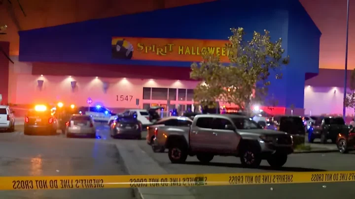 Active Manhunt Underway After Deadly Spirit Halloween Store Shooting Leaves 1 Dead and 6 Wounded in California Mall