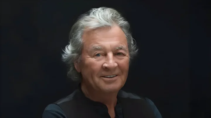 Deep Purple Postpones Tour as Singer Ian Gillan Is Rushed to the Hospital for Medical Emergency