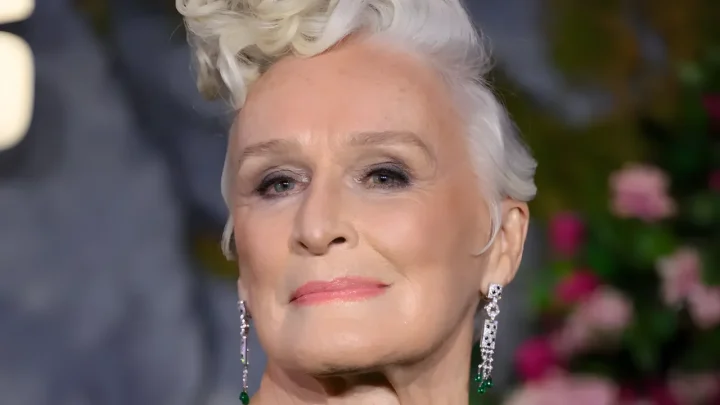 Glenn Close Steps Out with a Cane on the Red Carpet at 79 Following Major Surgery: Why the Acting Legend Refuses to Slow Down