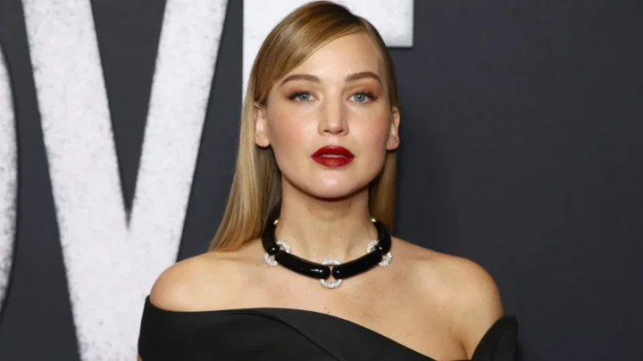 Jennifer Lawrence Admits She Plans to Get a Facelift to Look Like a ‘Sexy Mom’ at the Morning School Run