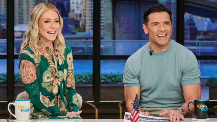 Kelly Ripa and Mark Consuelos Shatter Daytime TV Records With 60 Halloween Costume Changes in a Single Hour