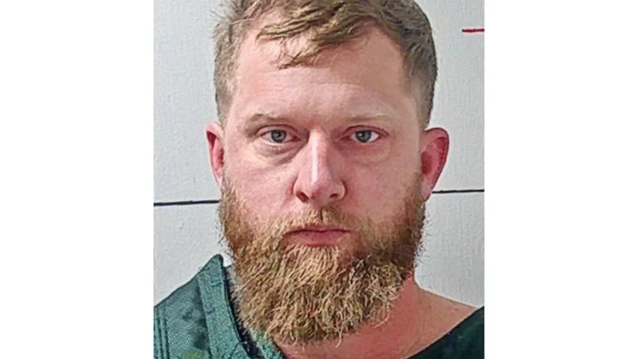 Kyle Chrisley Pleads Guilty to Resisting Arrest as Prosecutors Drop Eight Other Criminal Charges in Tennessee