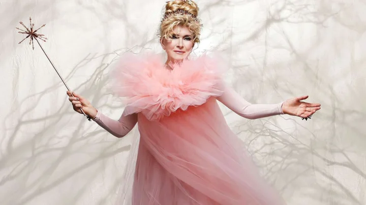 Martha Stewart’s Viral Halloween Lineup Revealed: From Shrunken Head Cocktails to Pumpkin-Served Ghoulash