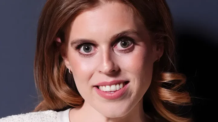 Princess Beatrice’s Daring Waistline-Deep Dress: How a Simple Styling Fix Rescued Her Bold Polo Look