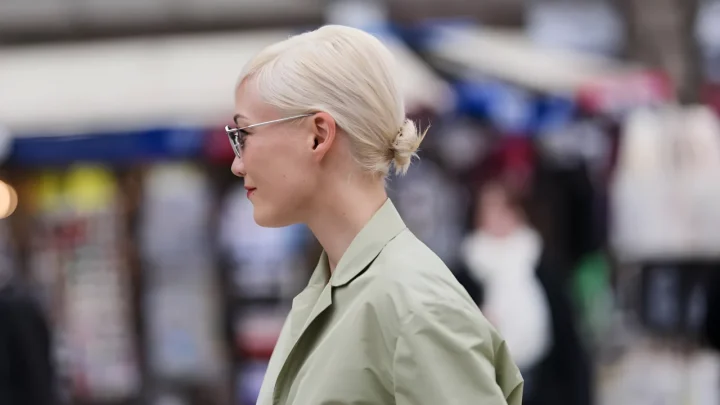Spotted silver strands before your thirties? Top dermatologists explain why your hair follicles lose colour early and the common bathroom habit you must stop immediately