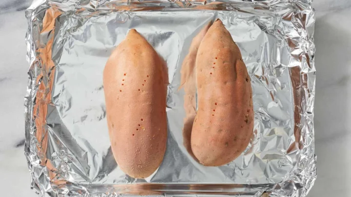Stop Wrapping Sweet Potatoes in Foil: The Simple Oven Habit That Destroys Flavor and Skin Texture