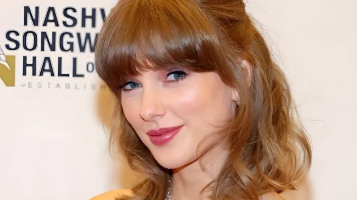 Taylor Swift Breaks an All-Time Music Record at 36: Inside the Historic Nashville Hall of Fame Night That Stunned the Industry