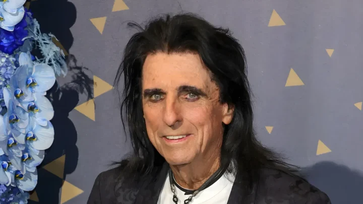 The Clean-Cut Schoolboy in a Grey Blazer Who Became Shock Rock's Darkest Icon: Unmasking the 1960s High School Photo Alice Cooper Fans Cannot Believe