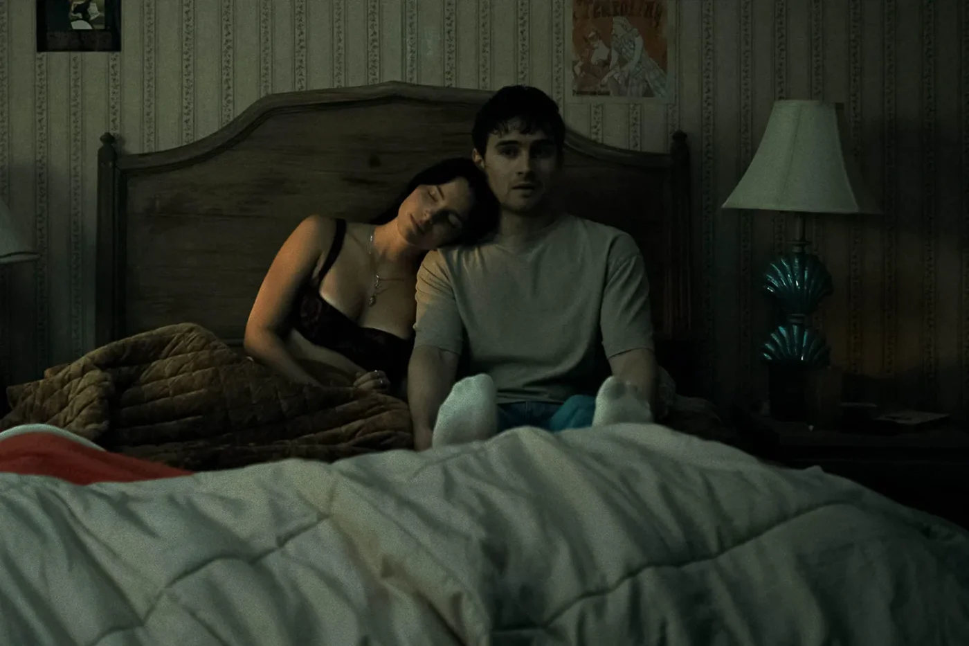 Inde Navarrette and Michael Johnston in Obsession