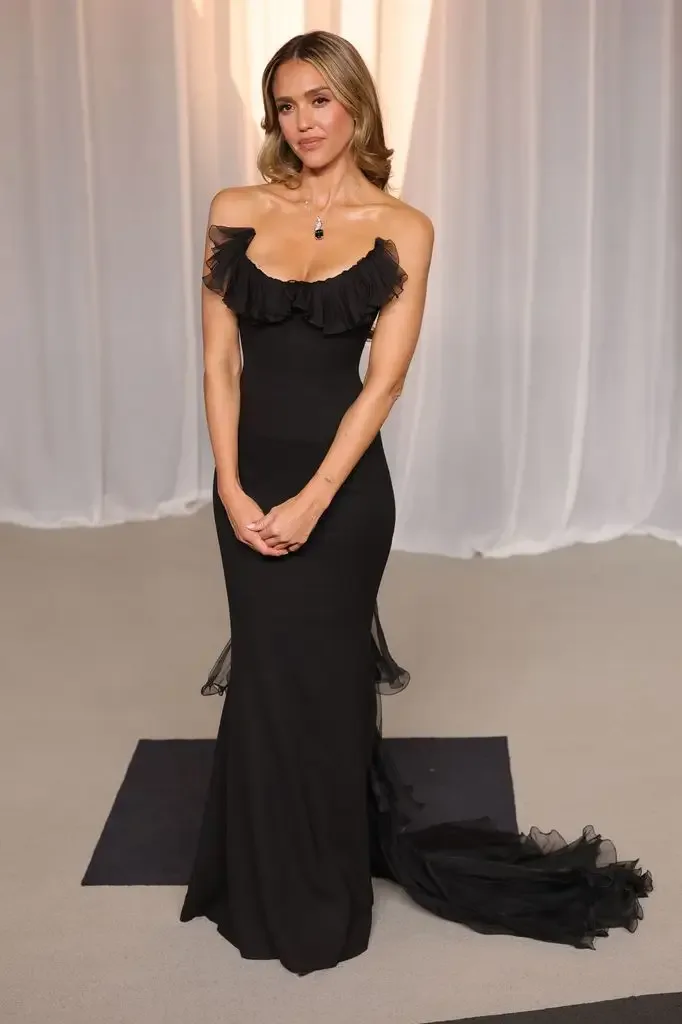 Jessica Alba at the 6th Annual Academy Museum Gala in black dress