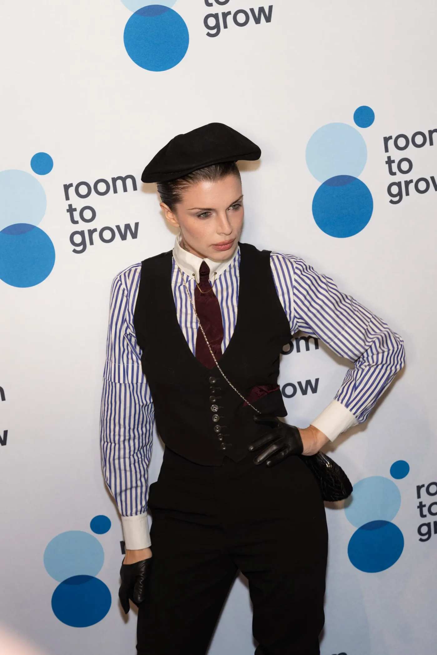 Julia Fox at the Room to Grow Gala.
