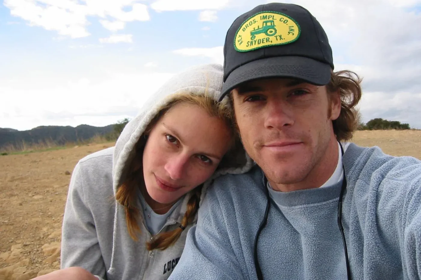 Julia Roberts and Danny Moder.