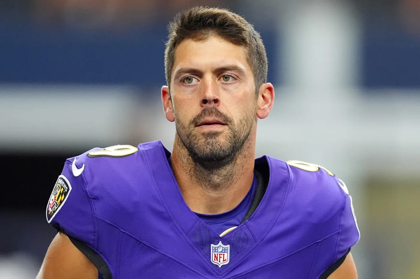Justin Tucker #9 of the Baltimore Ravens warms up before the game against the Dallas Cowboys at AT&T Stadium on September 22, 2024 in Arlington, Texas.