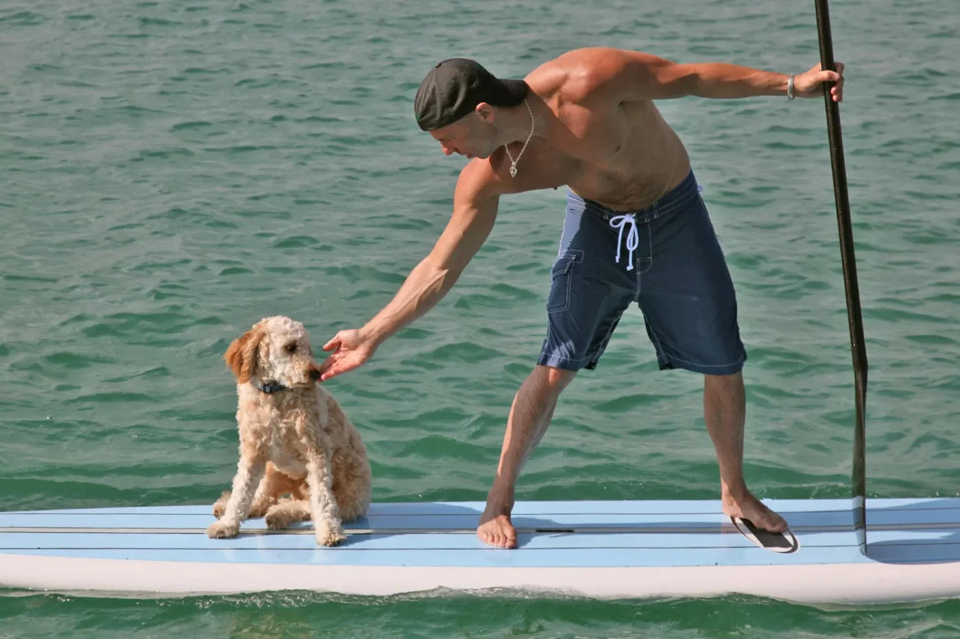 Kenny Chesney and dog Ponch
