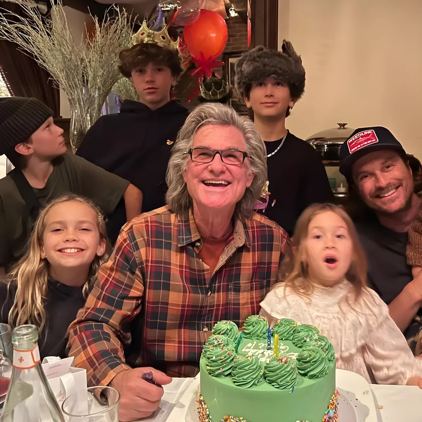 Kurt Russell was surrounded by his family in a poignant photo to mark Father