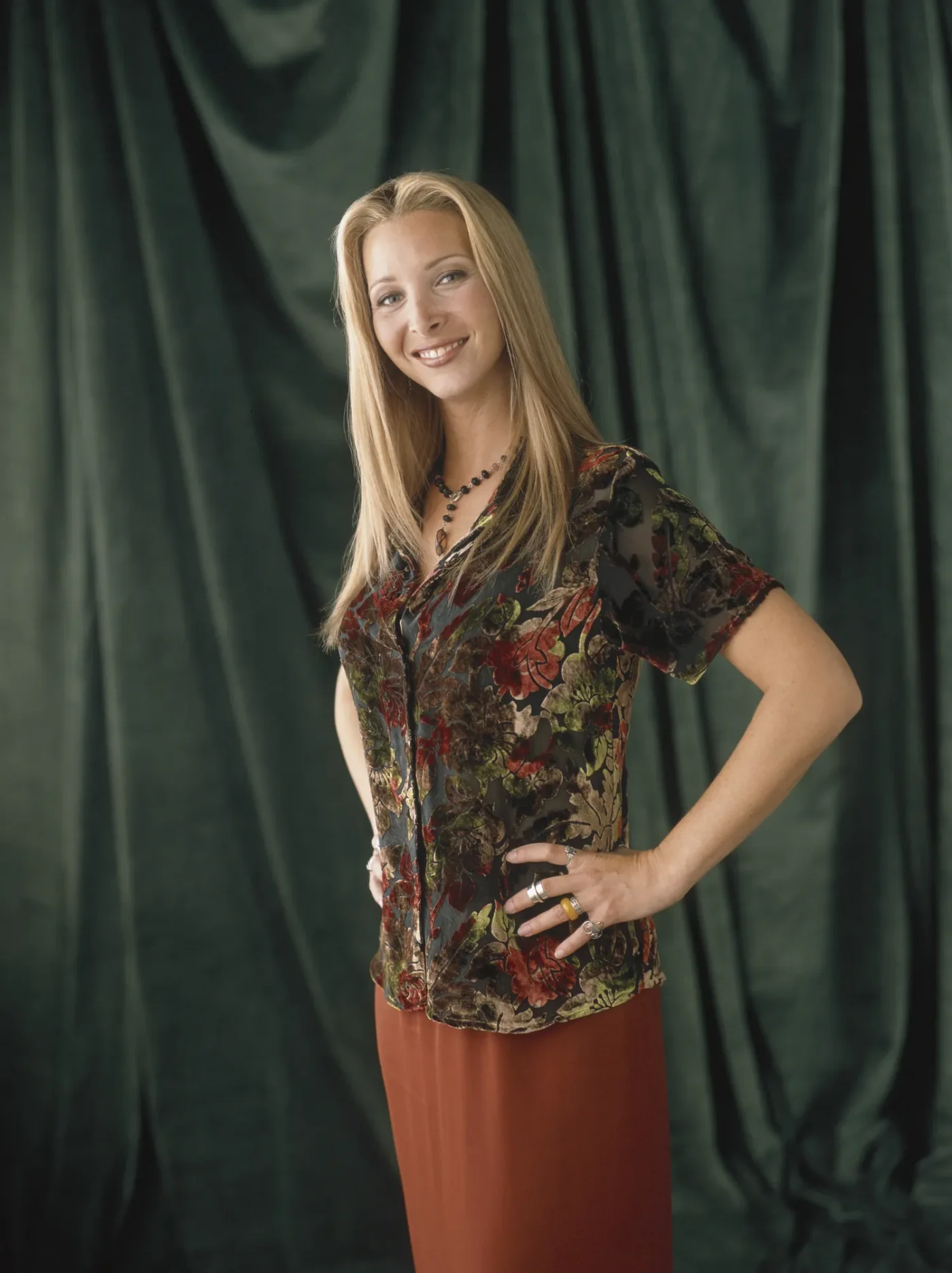 Lisa Kudrow as Phoebe Buffay on