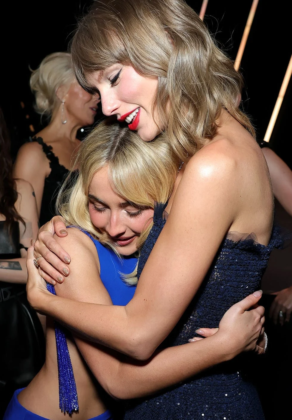los angeles, california october 17: editorial use only. no standalone publication use (no special interest or single artist publication use; no book use) (l r) sabrina carpenter and taylor swift attend the academy museum 6th annual gala in partnership with rolex at academy museum of motion pictures on october 17, 2026 in los angeles, california. (photo by stefanie keenan/oscars/getty images for academy museum foundation)