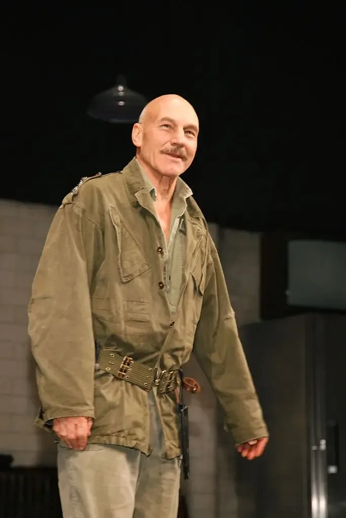 Patrick Stewart takes a bow at 'Macbeth' broadway opening night on April 8, 2008