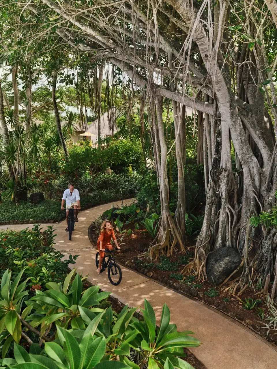 Pedalling through the greenery at Four Seasons Anahita