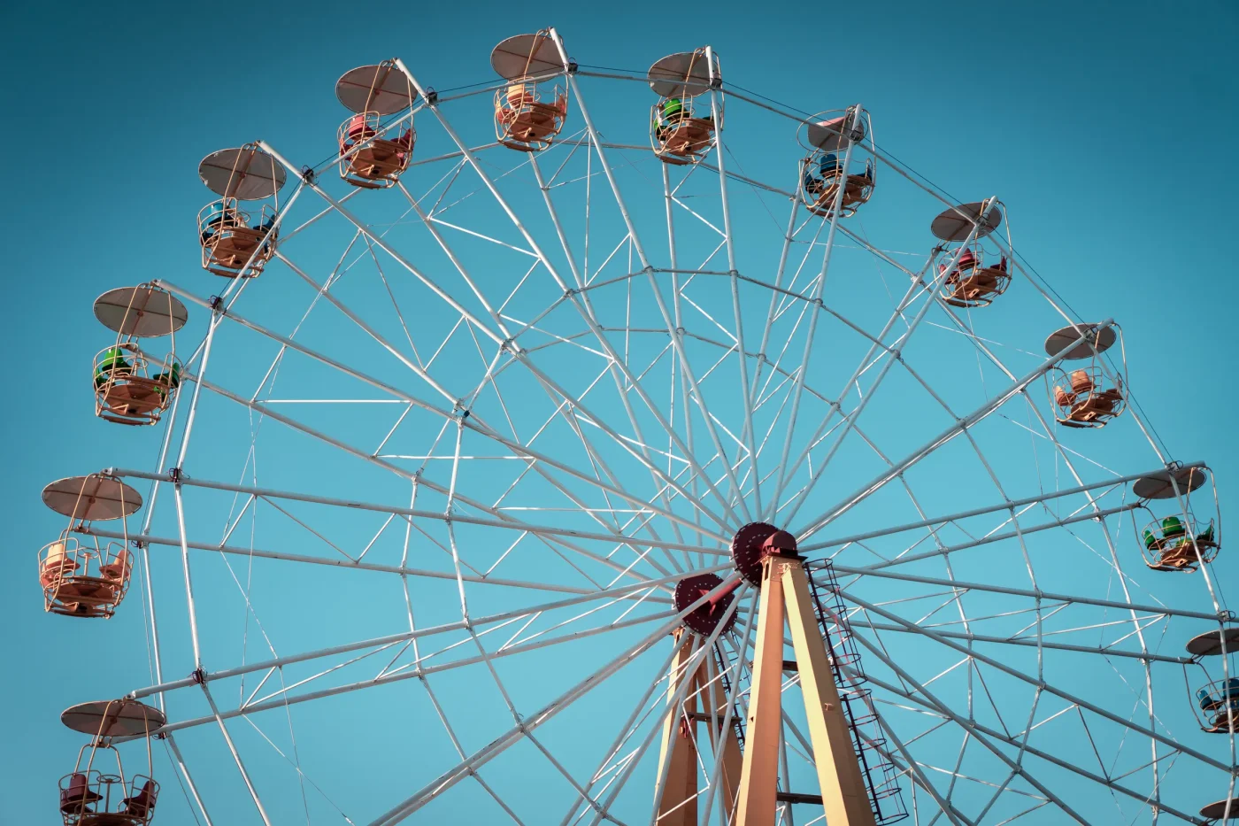 A Chain-Wide Focus on Thrill Ride Mechanics