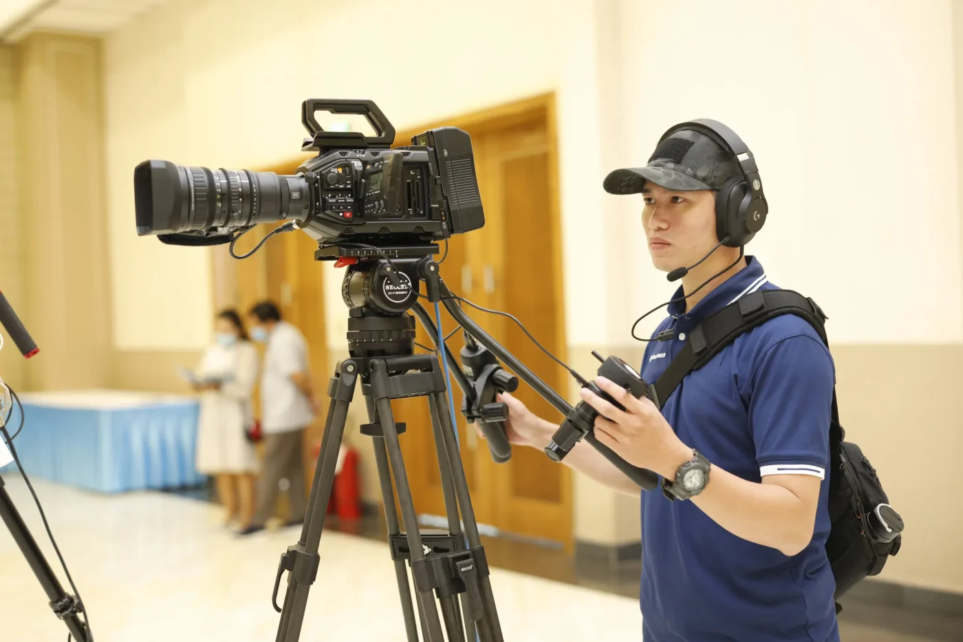 Oltre lo stereotipo: un documentario senza autocelebrazione