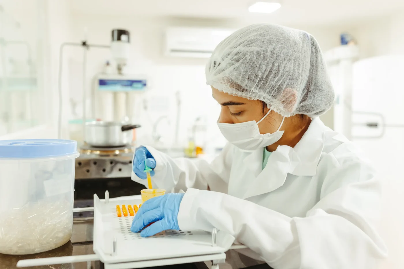 I rischi della contaminazione da Listeria secondo le autorità sanitarie