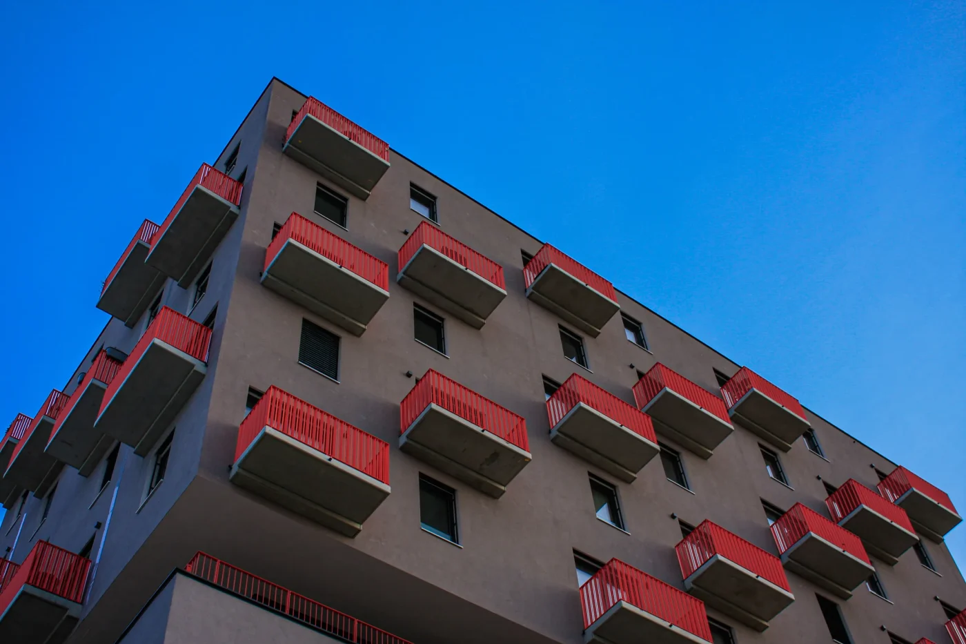 Alloggi accessibili e rigenerazione urbana al centro del programma
