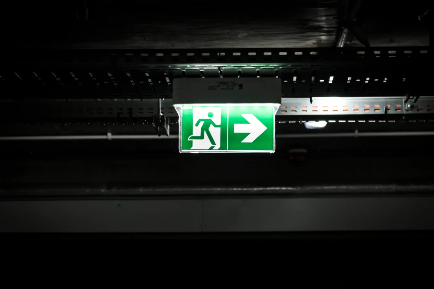 Cosa fare quando ci si trova bloccati in galleria