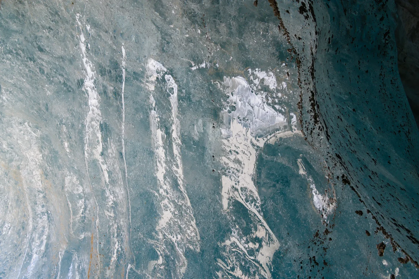Come funziona il pompaggio di marea sotto il ghiaccio?
