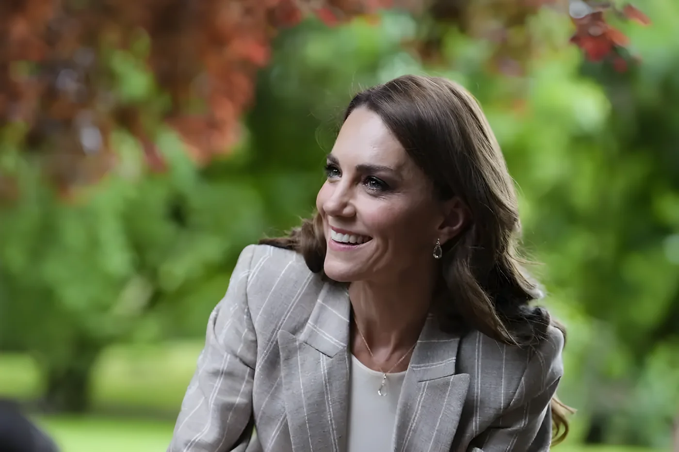 princess kate smiling