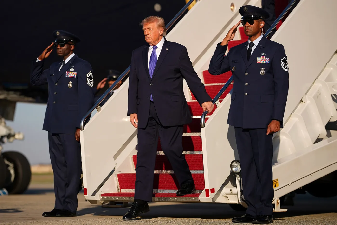 U.S. President Donald Trump departs Air Force One as he returns to Joint Base Andrews on October 29, 2026 at Joint Base Andrews, Maryland